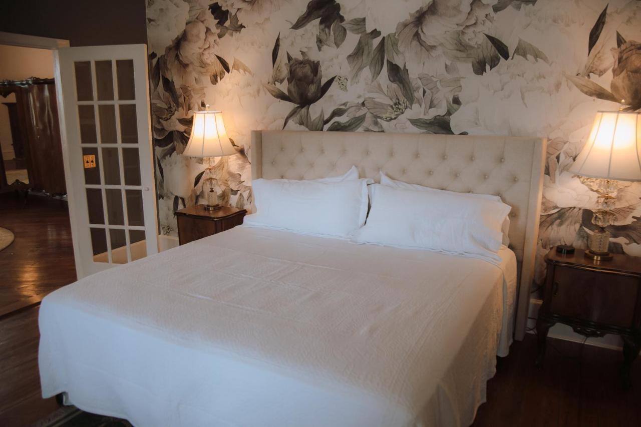 Hotel The Grand